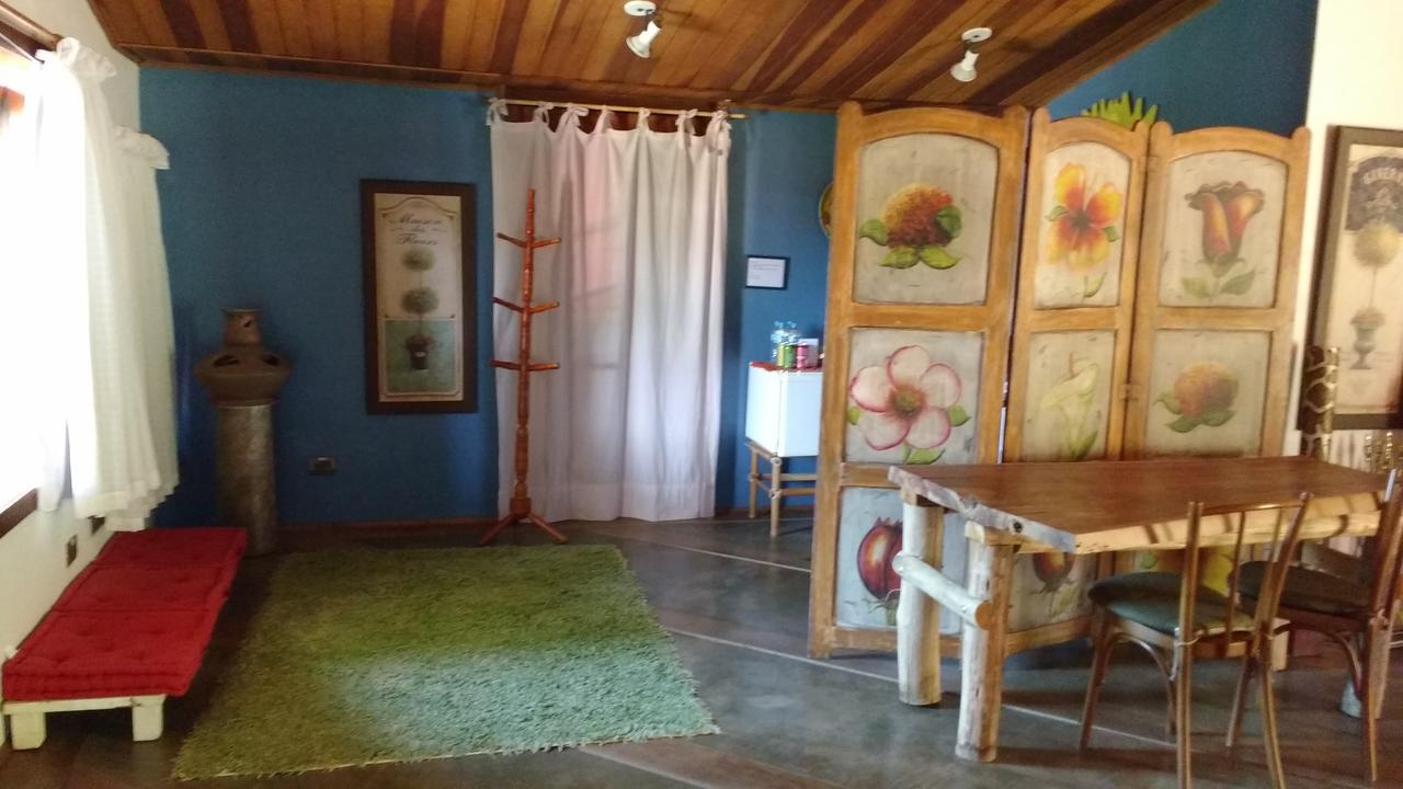 Pousada Recanto Das Girafas Cunha Bagian luar foto